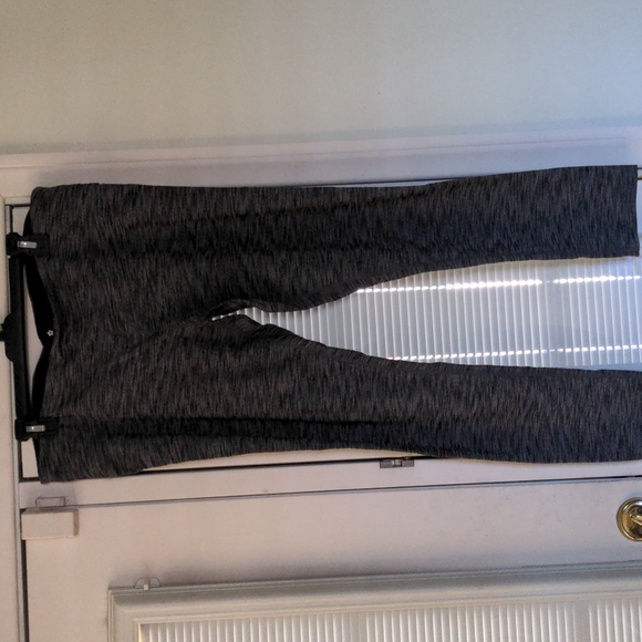 Leggings - Picture 1 of 3